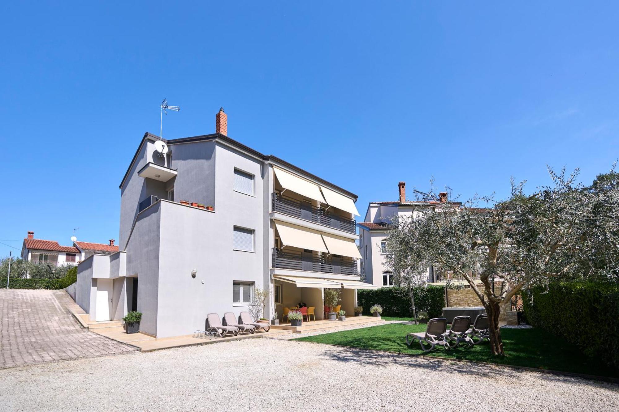 Apartment Martello Forest View Пореч Экстерьер фото